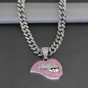 YURIKAE NECKLACE