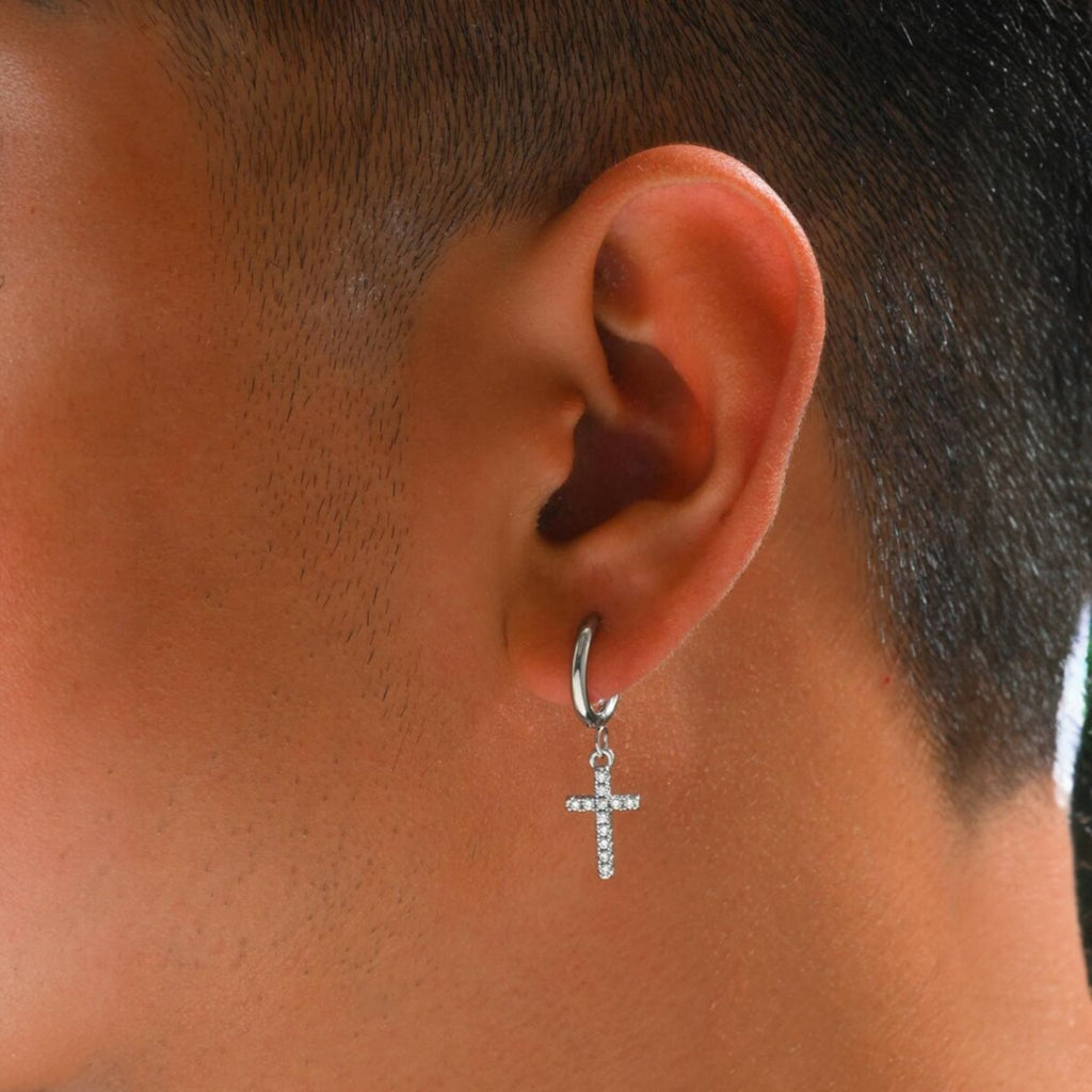AKUMI EARRING