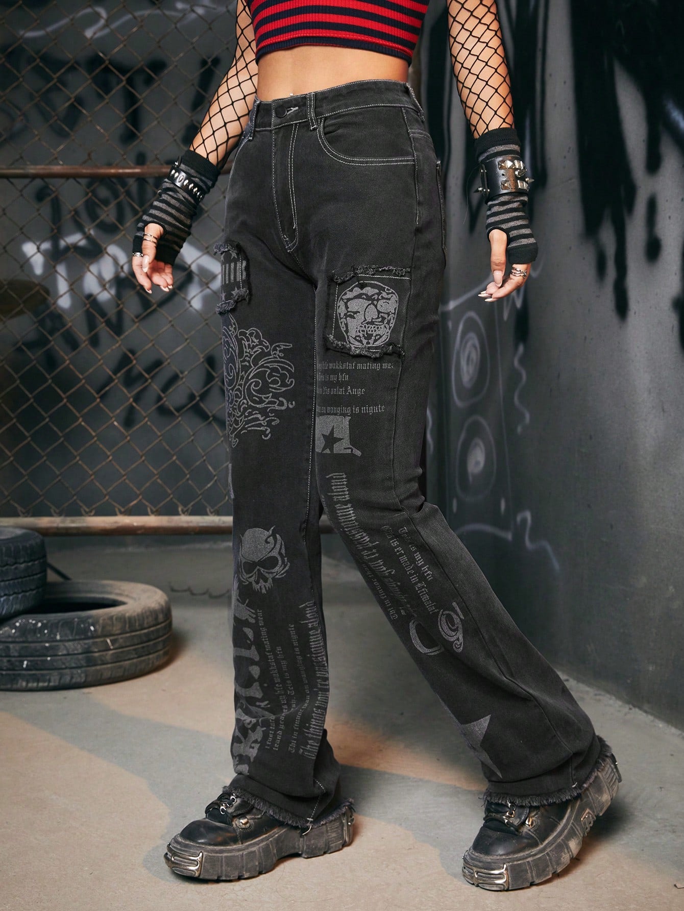 Women's black gothic flare cargo jeans with skull and letter graphics – Halloween punk streetwear denim