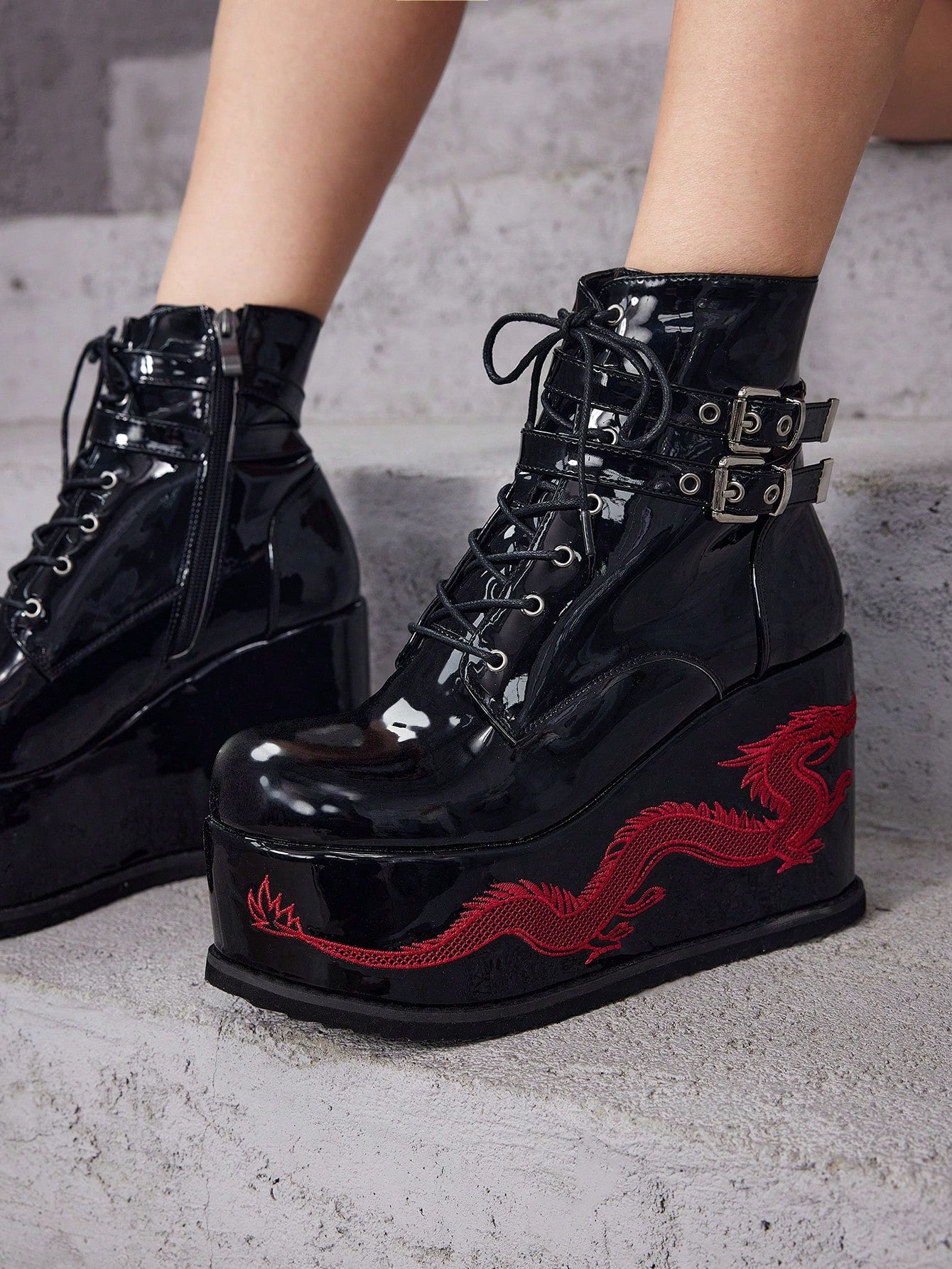 BLACK PLATFORM DRAGON BOOTS – JAPANESE STREETWEAR GOTH PUNK STYLE