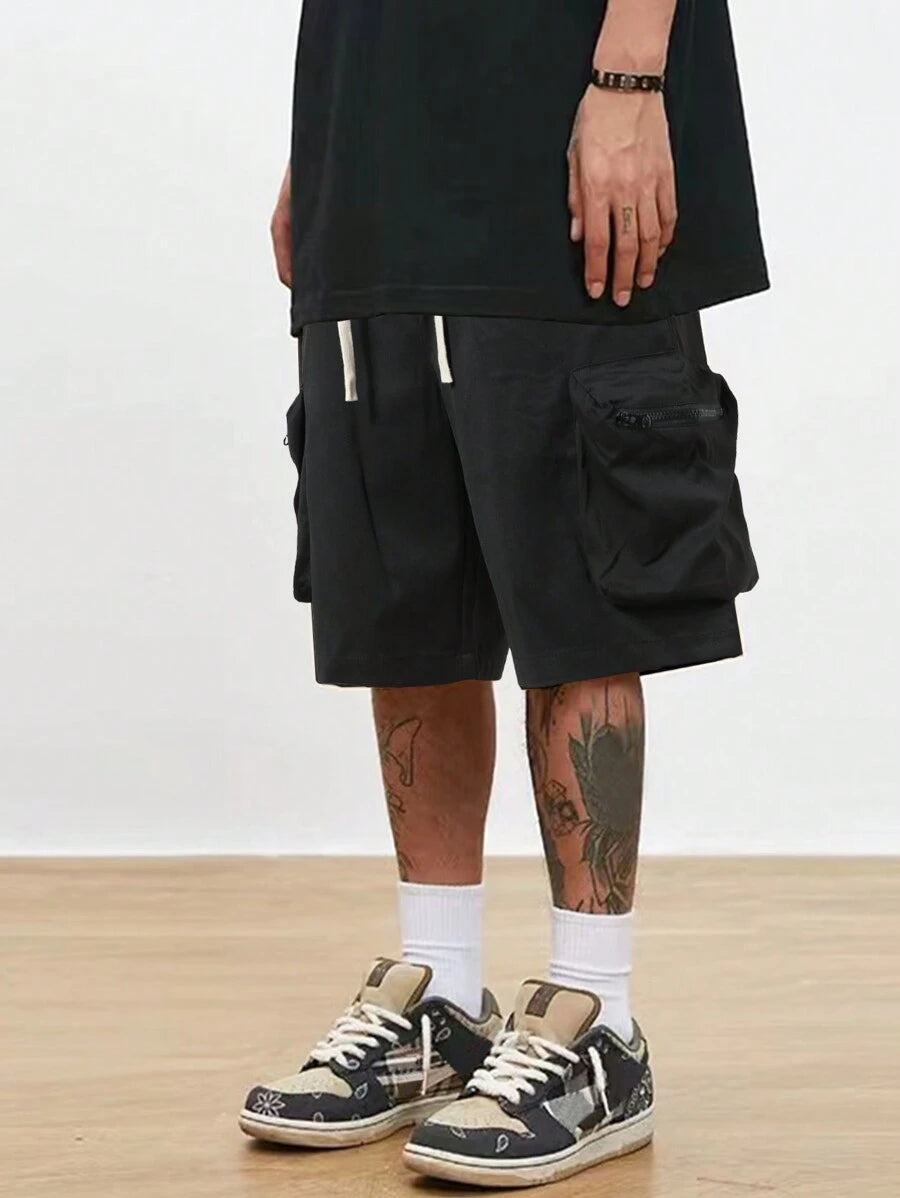 Men’s black hip-hop cargo shorts with drawstring waist and oversized zippered pockets – loose streetwear style