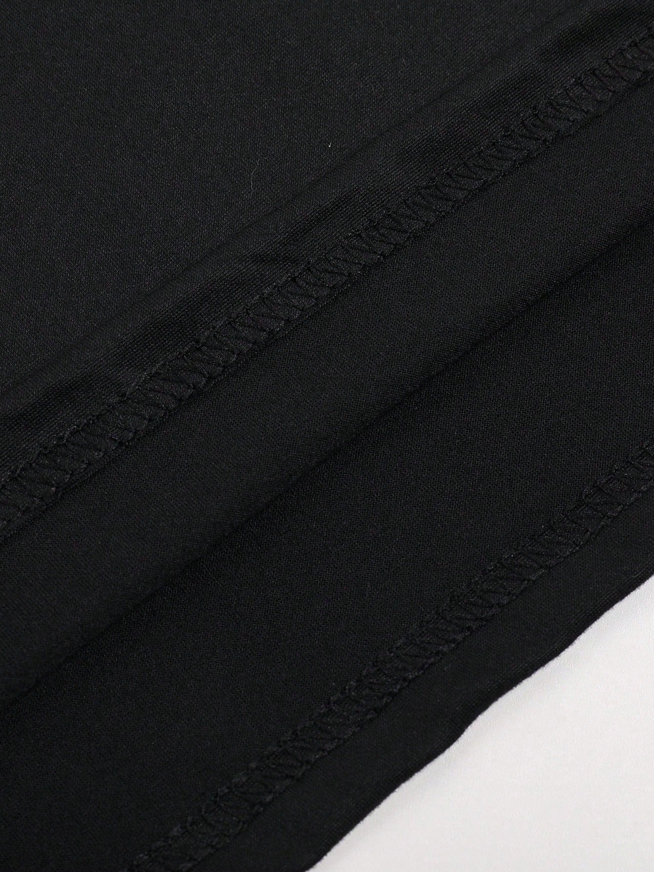 Anime racing comic print T-shirt in black – Japanese car culture streetwear tee