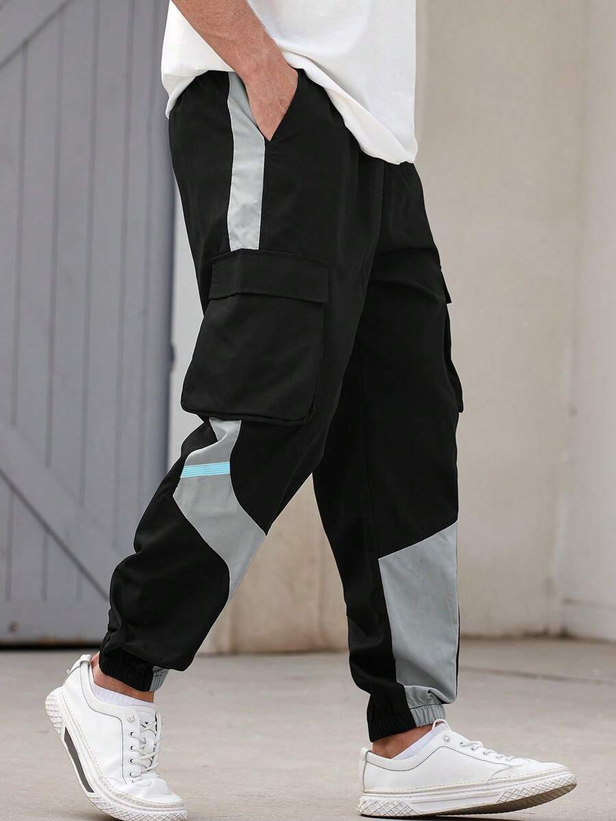 Men’s Japanese streetwear jogger pants with colorblock design and cargo pockets