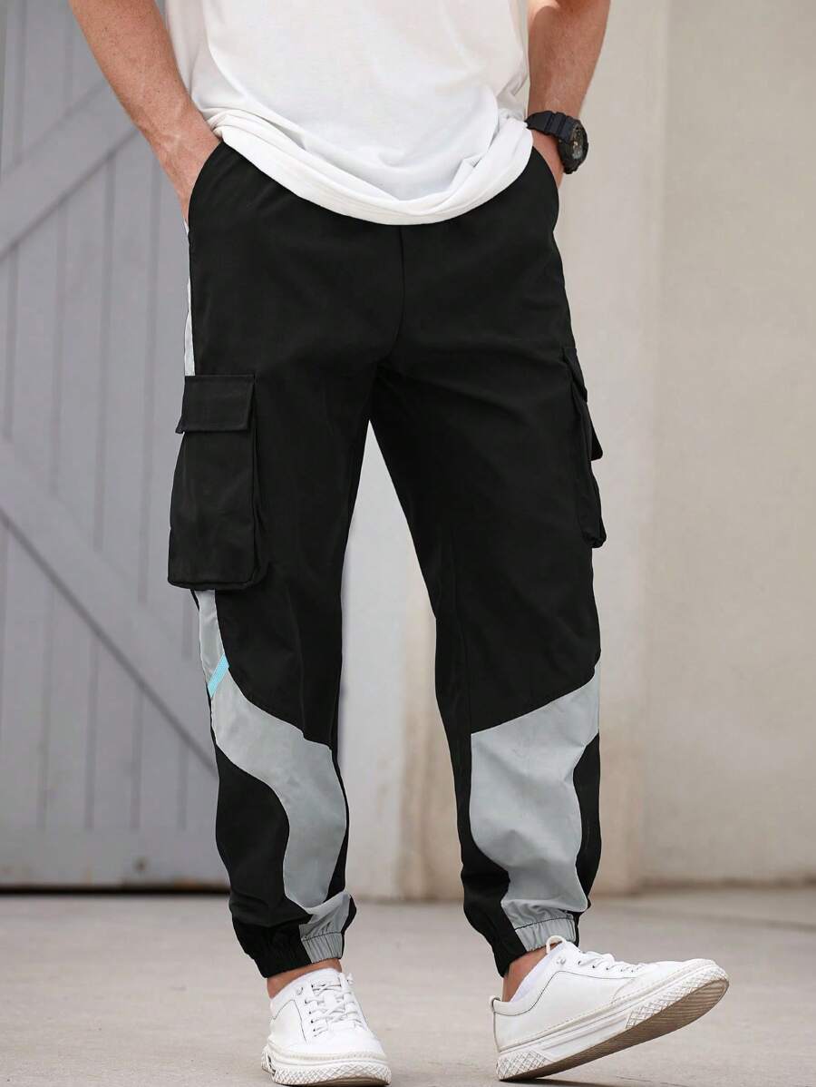 Men’s Japanese streetwear jogger pants with colorblock design and cargo pockets