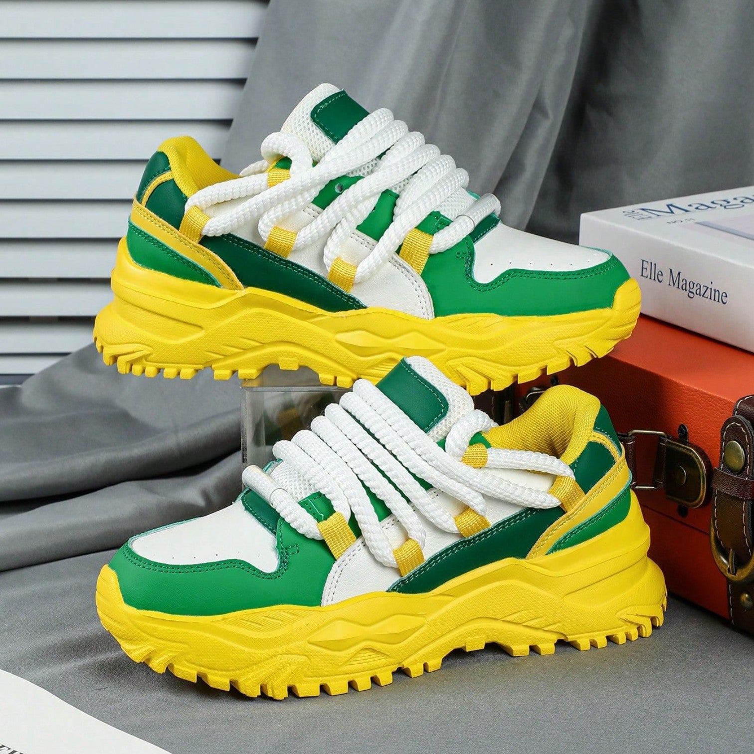 YORI SNEAKERS