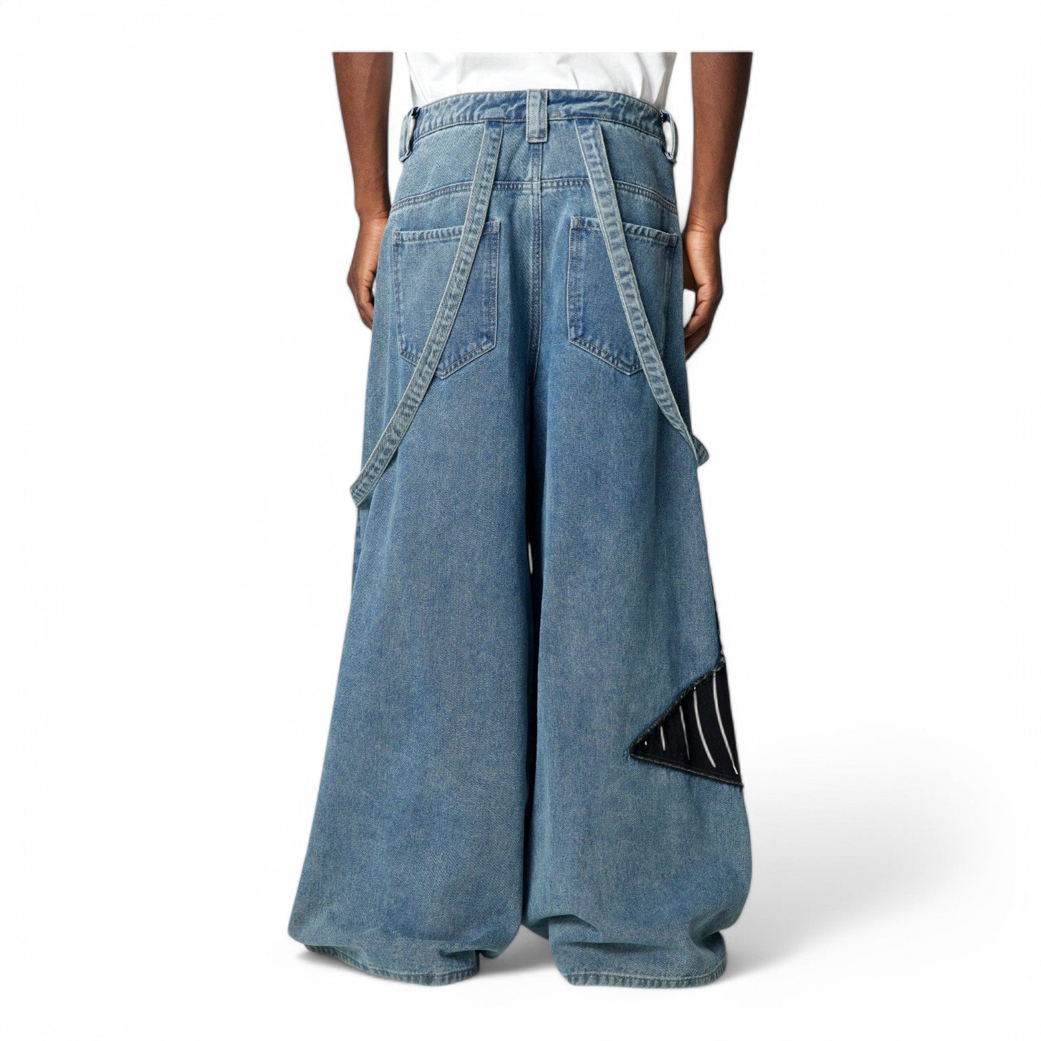 YUKARII JEANS