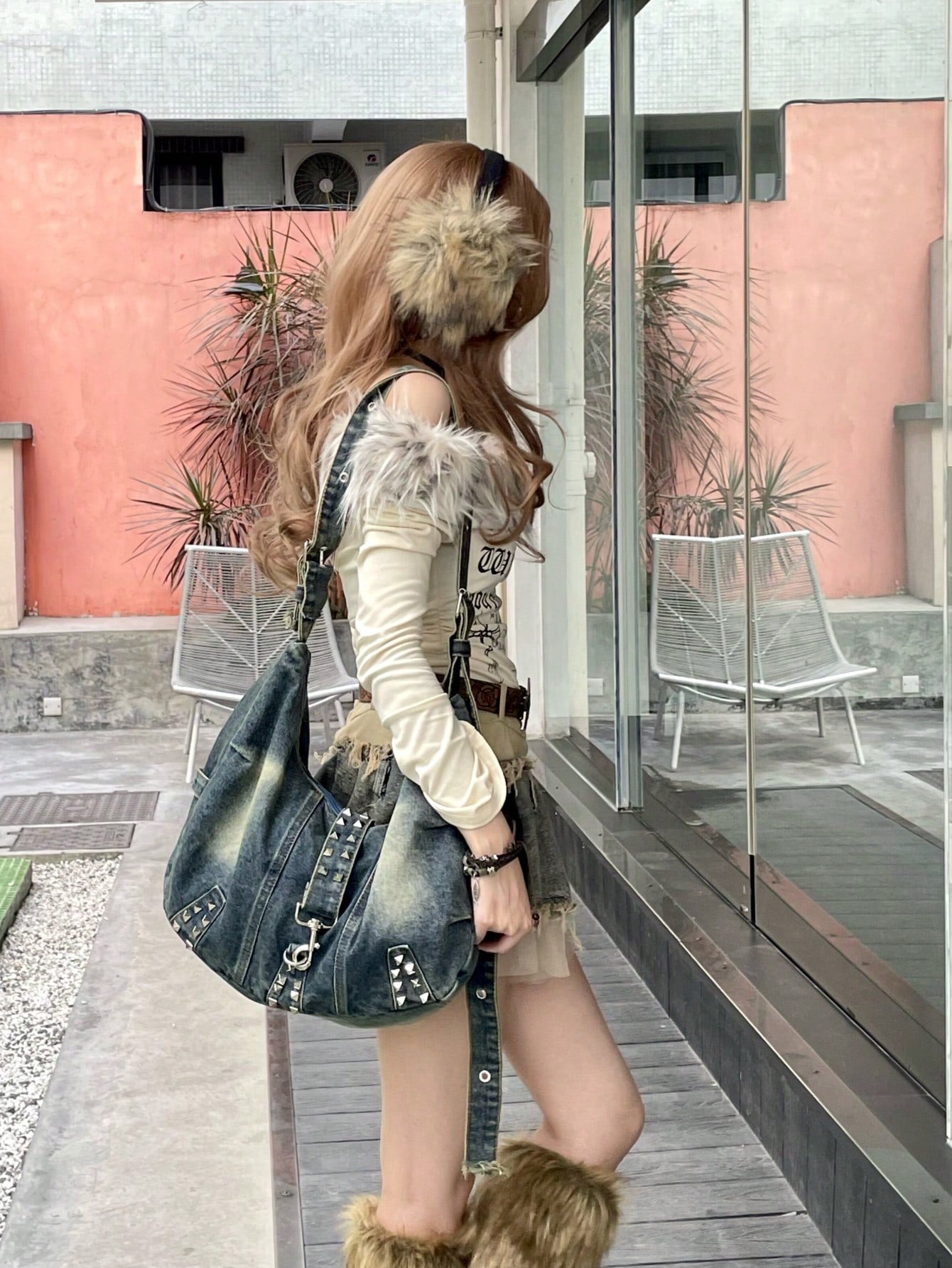 Y2K OVERSIZED DENIM HOBO BAG WITH RIVETS – MULTICOLOR GRUNGE STYLE