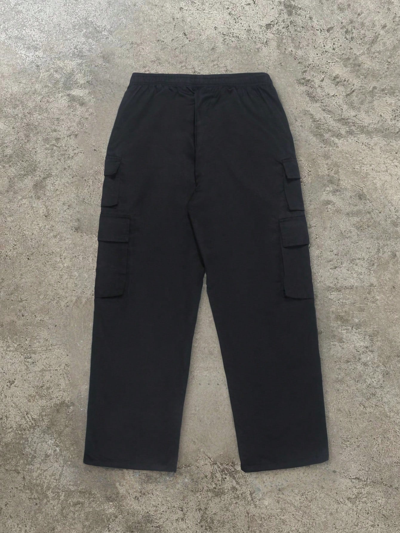 Men’s Japanese streetwear black cargo pants with zippers and drawstring waist