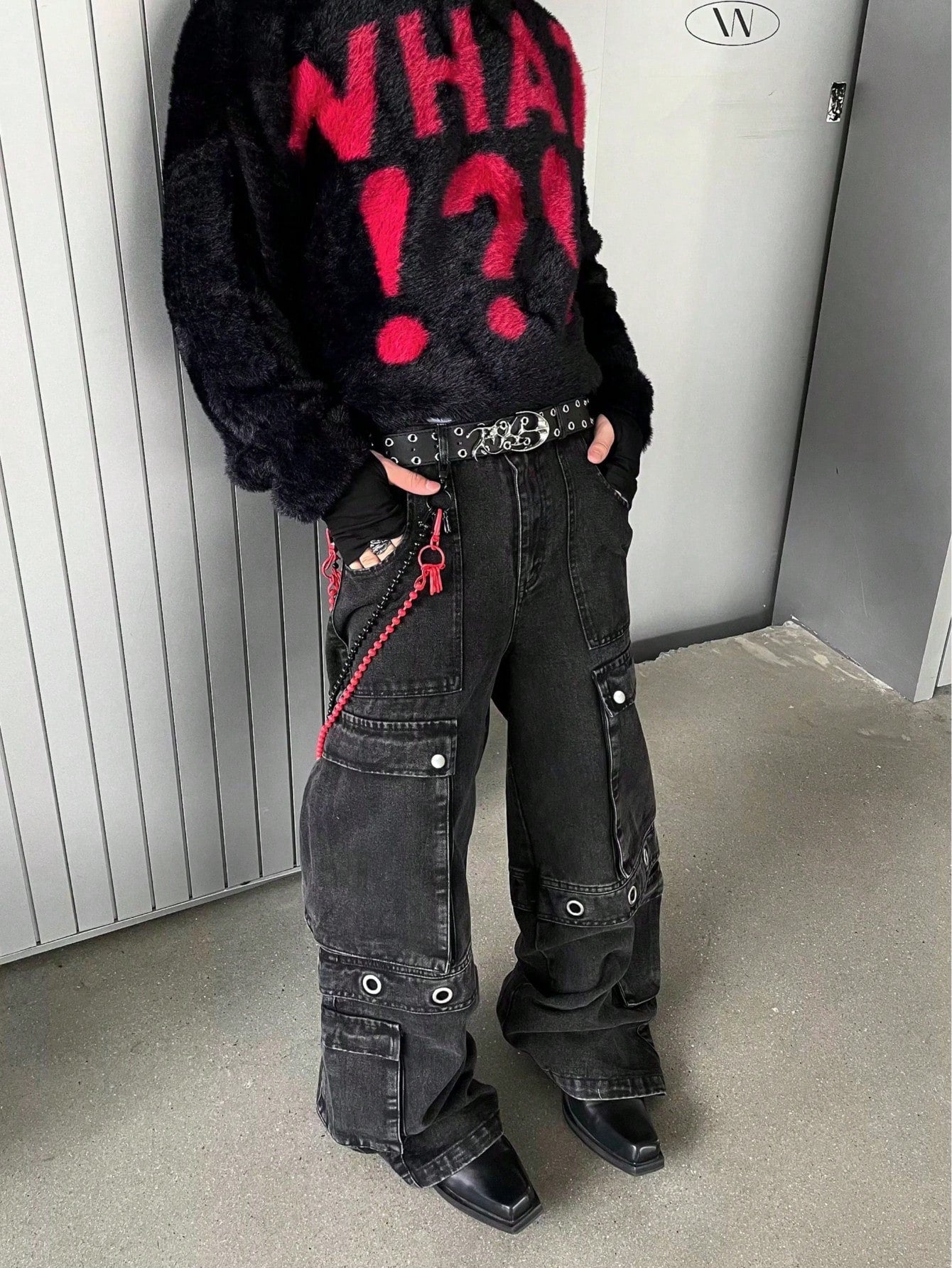 Japanese streetwear wide leg cargo jeans black hip hop oversized denim pants with grommet details