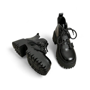 BLACK CHUNKY PLATFORM BOOTS – PUNK LACE-UP STREET STYLE