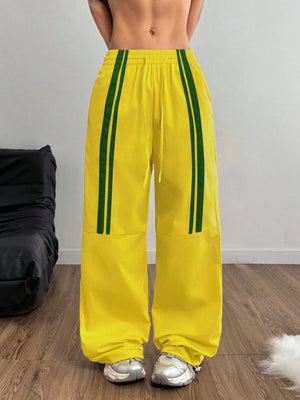 LOW WAIST YELLOW TRACK PANTS – STRAIGHT LEG SIDE STRIPE STREETWEAR