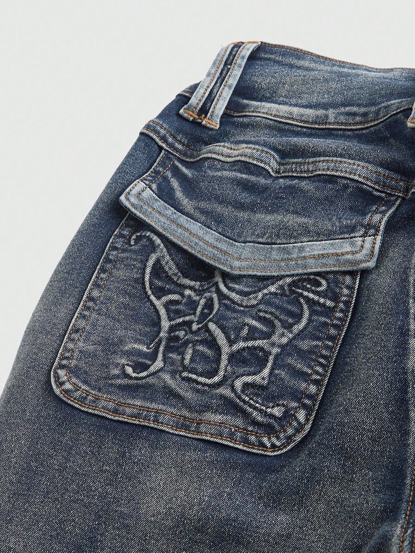 LOW-WAIST FLARE CARGO JEANS – Y2K JAPANESE STREETWEAR BOOTCUT DENIM