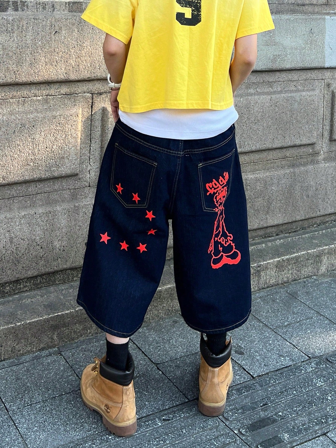 Blue denim Bermuda shorts with red cartoon graffiti and star graphics – Japanese hip-hop streetwear style
