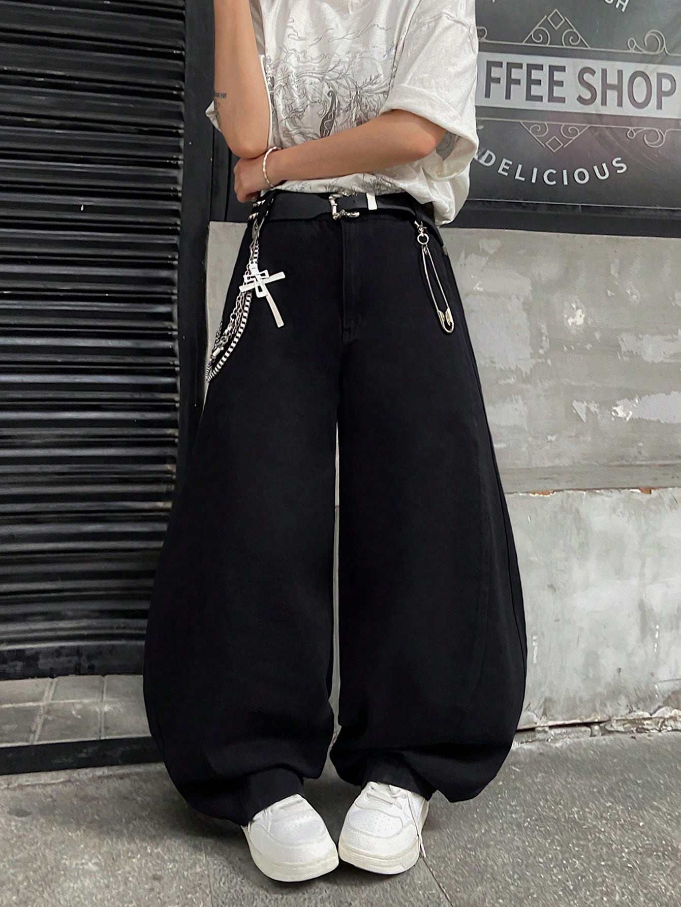 Japanese streetwear floral embroidered wide leg pants black hip hop baggy denim Harajuku style