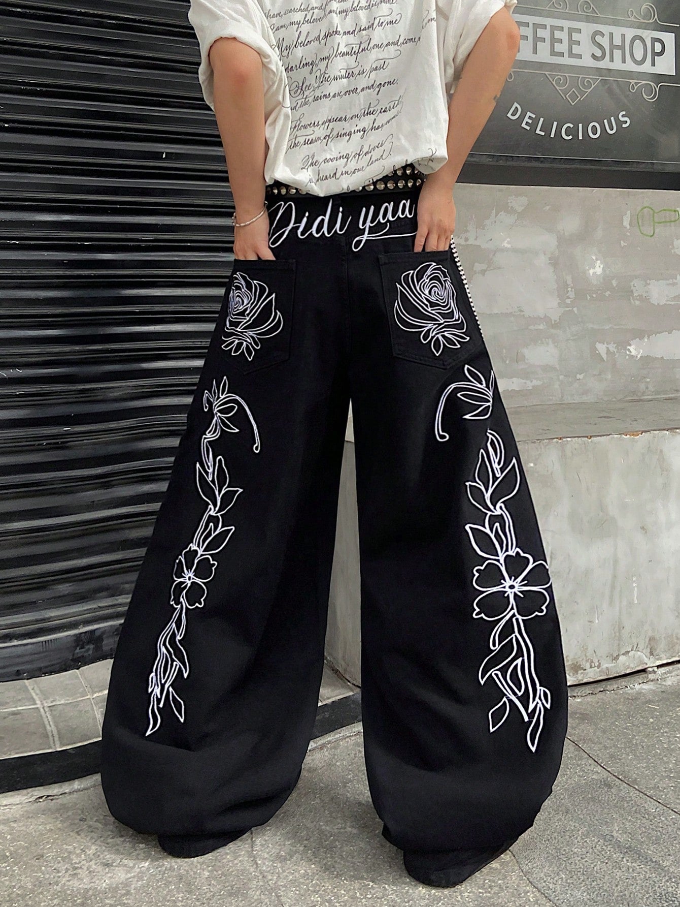 Japanese streetwear floral embroidered wide leg pants black hip hop baggy denim Harajuku style