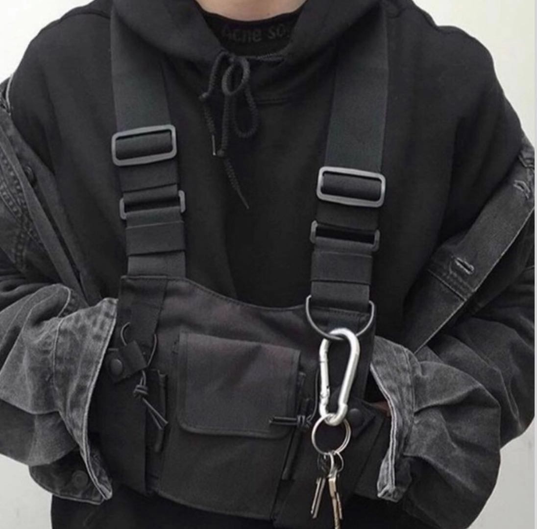 TACTICAL CHEST BAGS